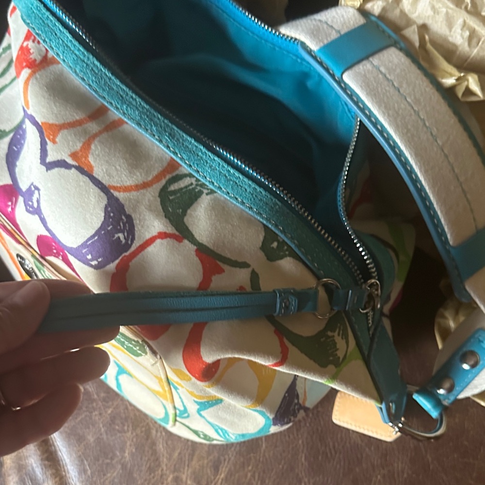 Coach Hampton Scribble Hobo bag - Picture 9 of 11